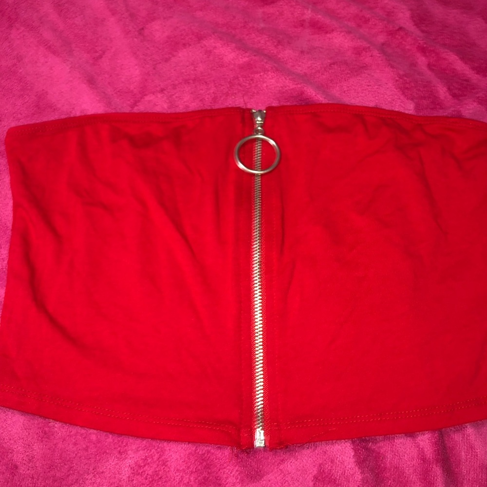red strapless crop top